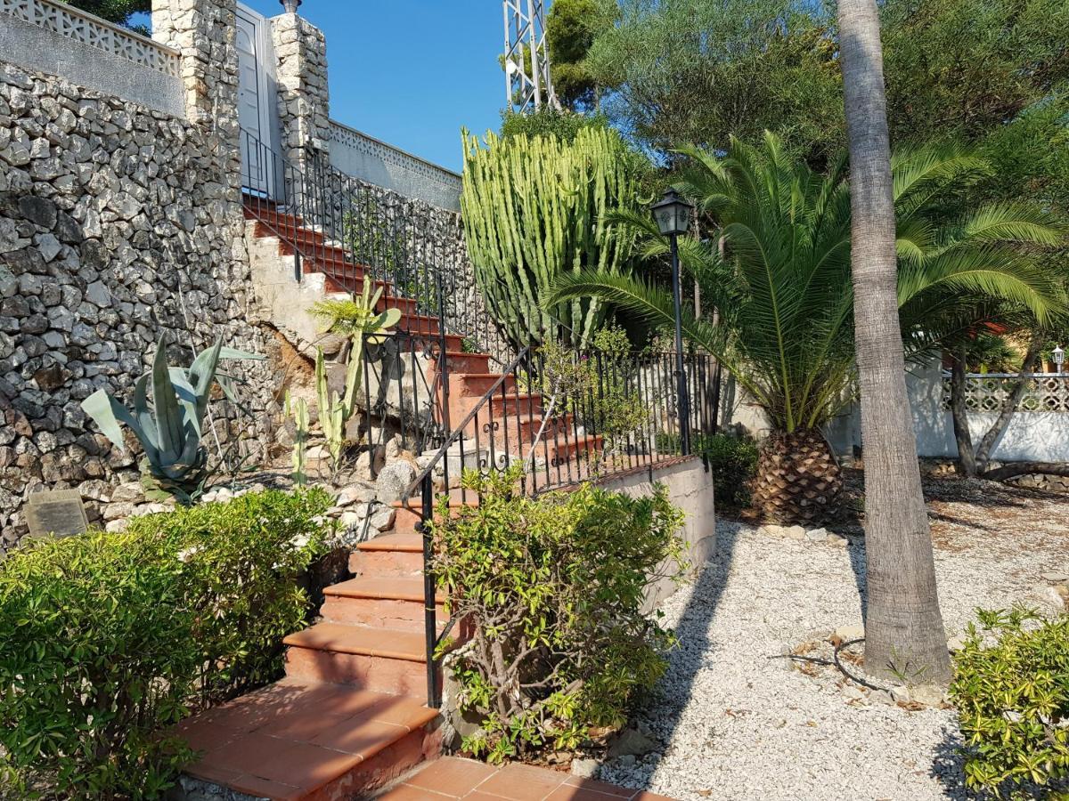 Neu Renovierte Villa Mit Privatem Pool Fusslaeufig Zum Meer Benissa Exterior photo