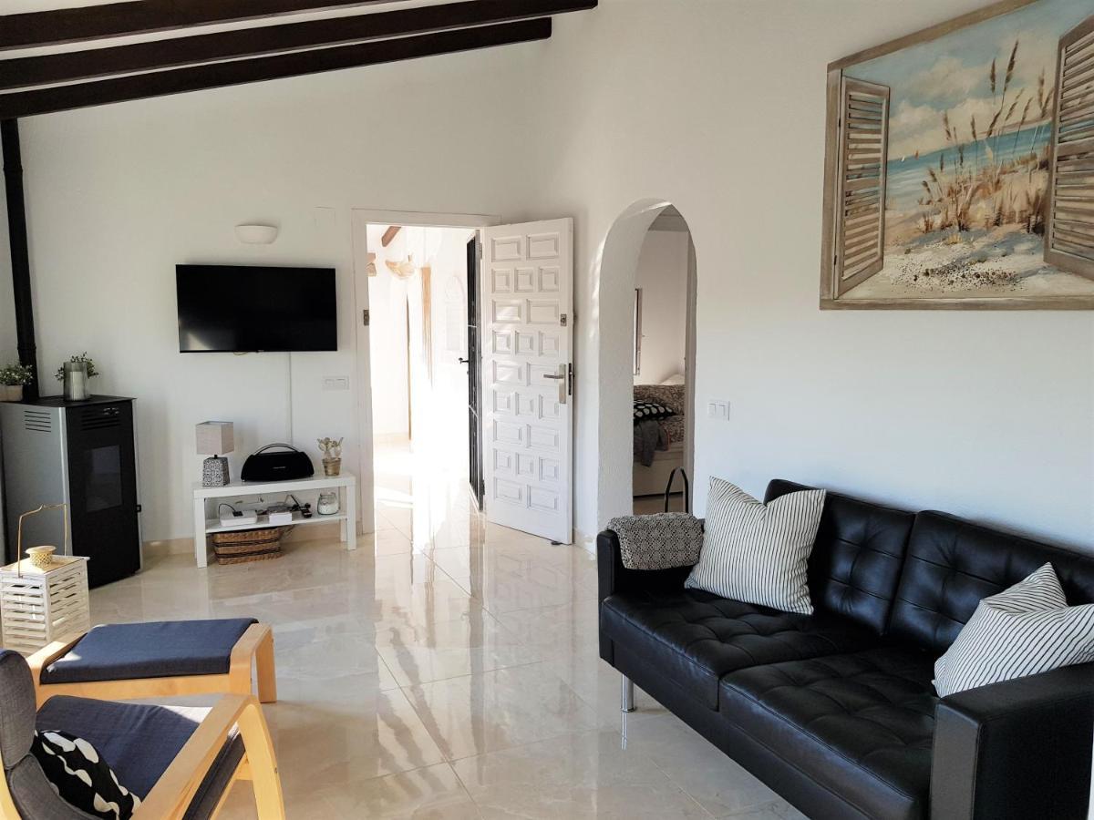 Neu Renovierte Villa Mit Privatem Pool Fusslaeufig Zum Meer Benissa Exterior photo